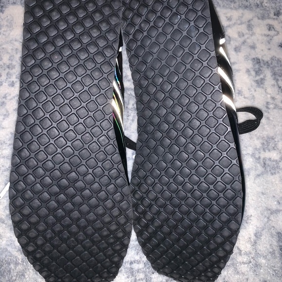 STEVE MADDEN IGGY AZALEA RUNDOWN SNEAKERS - Picture 7 of 7